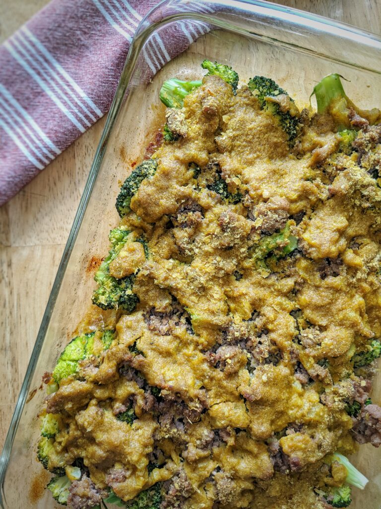 Loaded with all of the wholesome goodness of protein-packed turkey, nutrient-dense broccoli and a DELICIOUS dairy-free cheese sauce, this Paleo Turkey & Broccoli Divan Casserole is a great dish to feed a family!